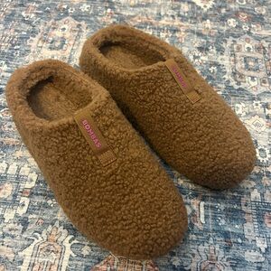 Bombas Brown Fleece Slippers